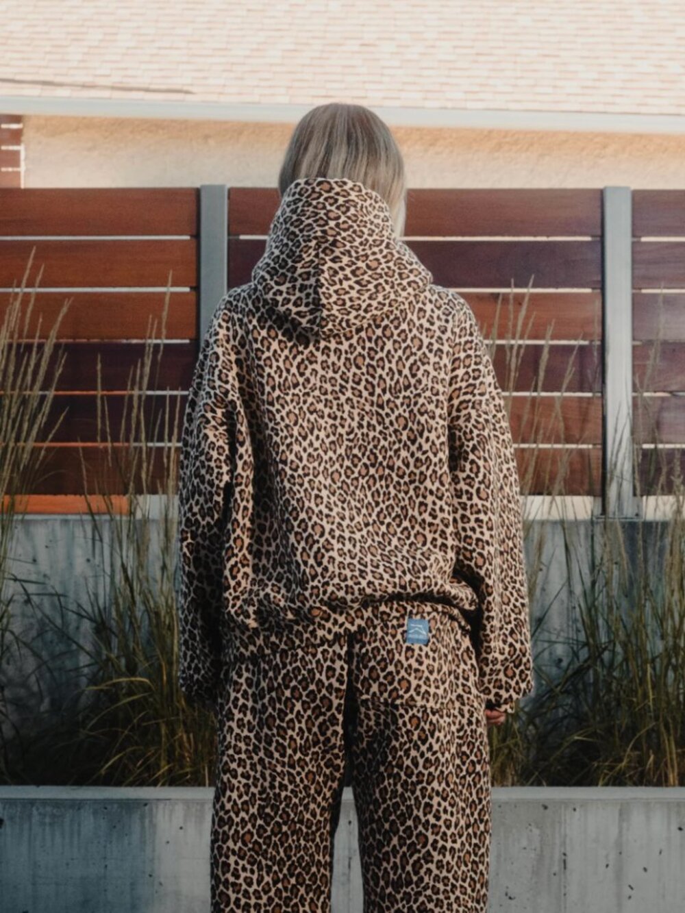 Akimbo Club Straight Leg Sweatpant | Leopard | Medium - Picture 3 of 6